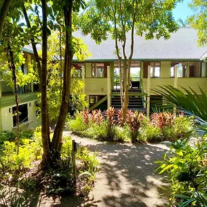 Auberge de jeunesse Jackaroo Treehouse Rainforest Retreat 