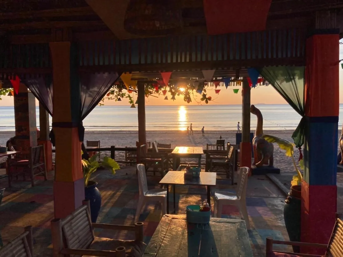 Chaba Lanta Resort Thaiföld